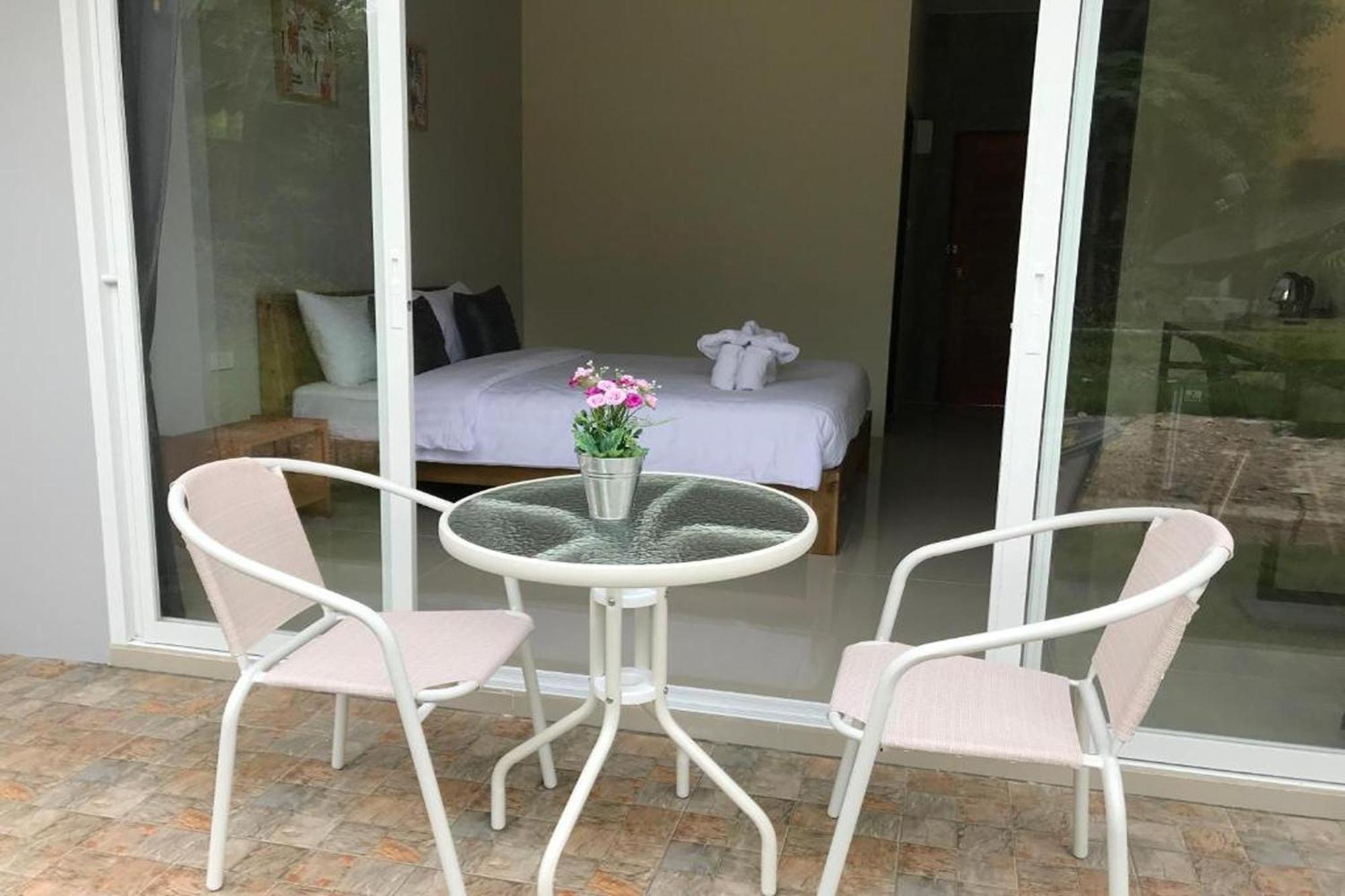Snooze Inn Phuket - Free Shuttle To Bang Rong Pier Pa Khlok المظهر الخارجي الصورة